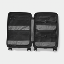 Load image into Gallery viewer, NOMATIC Carry-On Classic - interior