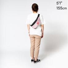 Load image into Gallery viewer, Manhattan Portage Limelight Brooklyn Bridge Waist Bag - Lexington Luggage