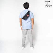 Load image into Gallery viewer, Manhattan Portage Limelight Brooklyn Bridge Waist Bag - Lexington Luggage