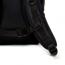 Load image into Gallery viewer, Manhattan Portage Flight Nylon Focus Backpack - Lexington Luggage