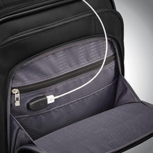 Load image into Gallery viewer, Samsonite Insignis Carry On Expandable Spinner - usb port