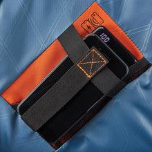 Load image into Gallery viewer, Samsonite Pro Carry On Expandable Spinner