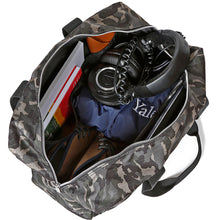 Load image into Gallery viewer, Manhattan Portage Camo Twill Duffel Tote - Lexington Luggage (551989051450)