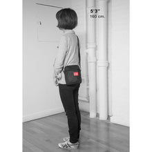 Load image into Gallery viewer, Manhattan Portage Midnight City Lights Bag (SM) - Lexington Luggage (555156242490)