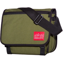 Load image into Gallery viewer, Manhattan Portage Europa (Sm) with Back Zipper and Compartments - Lexington Luggage
