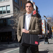 Load image into Gallery viewer, Manhattan Portage Hanover Messenger Bag - Lexington Luggage