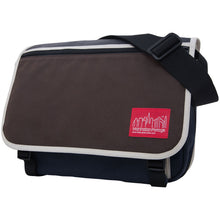 Load image into Gallery viewer, Manhattan Portage Army Duck Europa (MD) w/Back Zipper - Lexington Luggage (554820763706)
