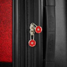Load image into Gallery viewer, American Tourister Star Wars 21" Carry On Spinner - Locking Zipper Pulls