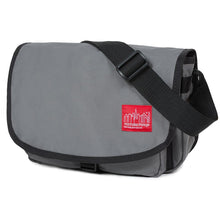 Load image into Gallery viewer, Manhattan Portage Downtown Sohobo Bag (SM) - Lexington Luggage