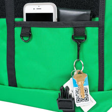 Load image into Gallery viewer, Manhattan Portage Downtown NY Messenger Bag (LG) - Lexington Luggage