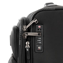 Load image into Gallery viewer, Travelpro Crew Versapack 25" Expandable Spinner - Lexington Luggage