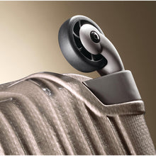 Load image into Gallery viewer, Hartmann InnovAire Medium Journey Spinner - wheels