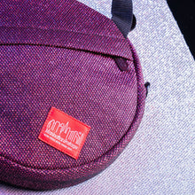 Load image into Gallery viewer, Manhattan Portage Midnight Wonder Wheel Shoulder Bag - Lexington Luggage