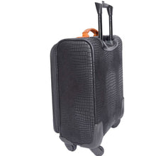 Load image into Gallery viewer, Bric's Mysafari 30" Expandable Spinner - Lexington Luggage