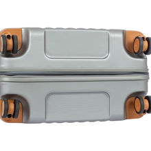 Load image into Gallery viewer, Bric's Capri 30" Spinner (557817167930)