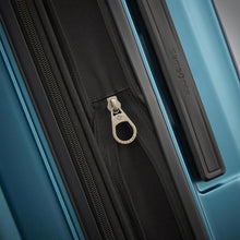 Load image into Gallery viewer, Samsonite Octiv Carry On Spinner - Lexington Luggage