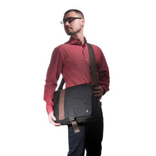 Load image into Gallery viewer, Manhattan Portage Astor Shoulder Bag w/Back Zipper Medium - Lexington Luggage