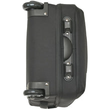 Load image into Gallery viewer, Solo New York Re-Treat Carry On - bottom lift handle
