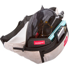 Load image into Gallery viewer, Manhattan Portage Midnight Alleycat Waist Bag - Lexington Luggage (554897473594)
