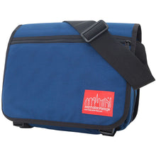 Load image into Gallery viewer, Manhattan Portage Europa (Sm) with Back Zipper and Compartments - Lexington Luggage
