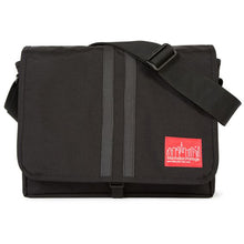 Load image into Gallery viewer, Manhattan Portage Hanover Messenger Bag - Lexington Luggage
