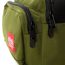 Load image into Gallery viewer, Manhattan Portage Shaw Shoulder Bag - Lexington Luggage
