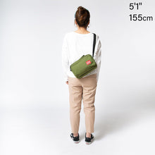 Load image into Gallery viewer, Manhattan Portage Shaw Shoulder Bag - Lexington Luggage
