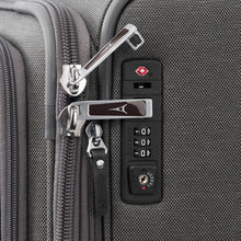 Load image into Gallery viewer, Travelpro Platinum Elite 2pc Spinner Set - tsa lock
