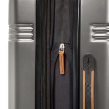 Load image into Gallery viewer, Skyway Glacier Bay Carry On Spinner - Lexington Luggage
