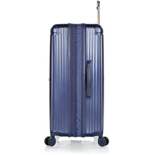Load image into Gallery viewer, Heys CRUZE 30&quot; Expandable Spinner - Profile Expanded
