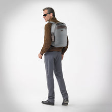 Load image into Gallery viewer, Briggs &amp; Riley @Work Medium Slim Backpack - Lexington Luggage
