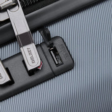 Load image into Gallery viewer, Delsey Cruise 3.0 Expandable Spinner Carry On - usb charging port
