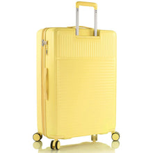 Load image into Gallery viewer, Heys Pastel 30 &quot; Expandable Spinner - Rearview 
